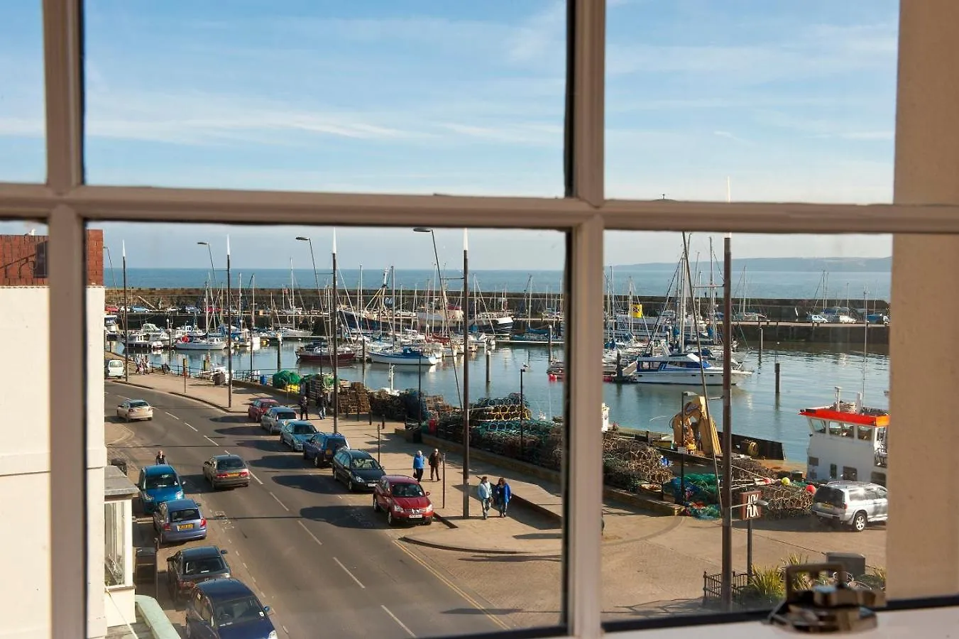 Harbourside Apartments With Private Parking Scarborough