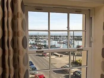 Harbourside Apartments With Private Parking Scarborough 0*,