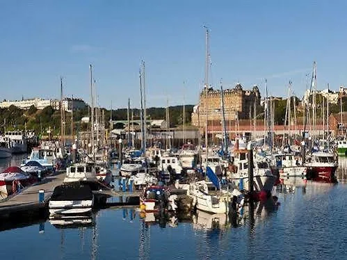 Harbourside Apartments With Private Parking Scarborough